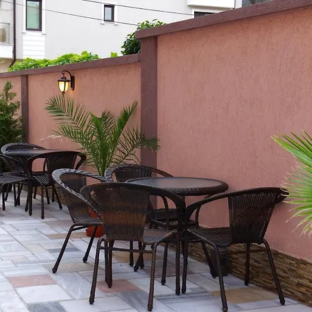 Kalina Family 3* Бургас